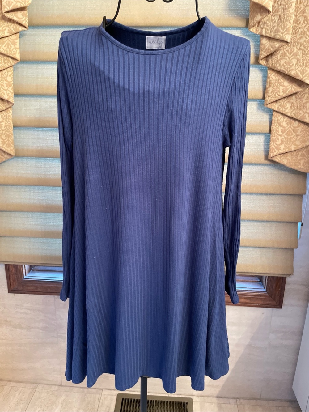 Neely Slate Blue Crew Neck Striped Long Sleeve Lined Stretchy Tunic Top Sz M